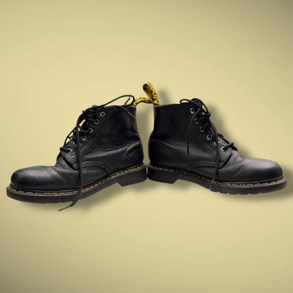 Men's Size 9 DR. MARTENS Black Pebbled Leather 101 Combat Boots EUC - Picture 5 of 11